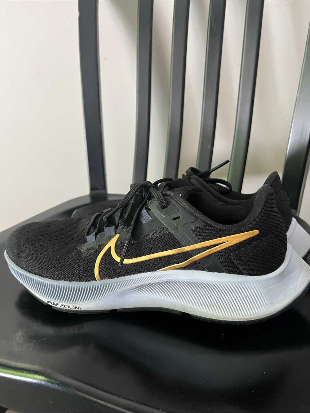 Nike Air Zoom Pegasus 38
Women's Road Running Shoes Sz 7 - Picture 2 of 8
